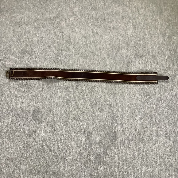 Brown Suede Leather Scallop Belt with Gold Accents Sz. L - Picture 2 of 6